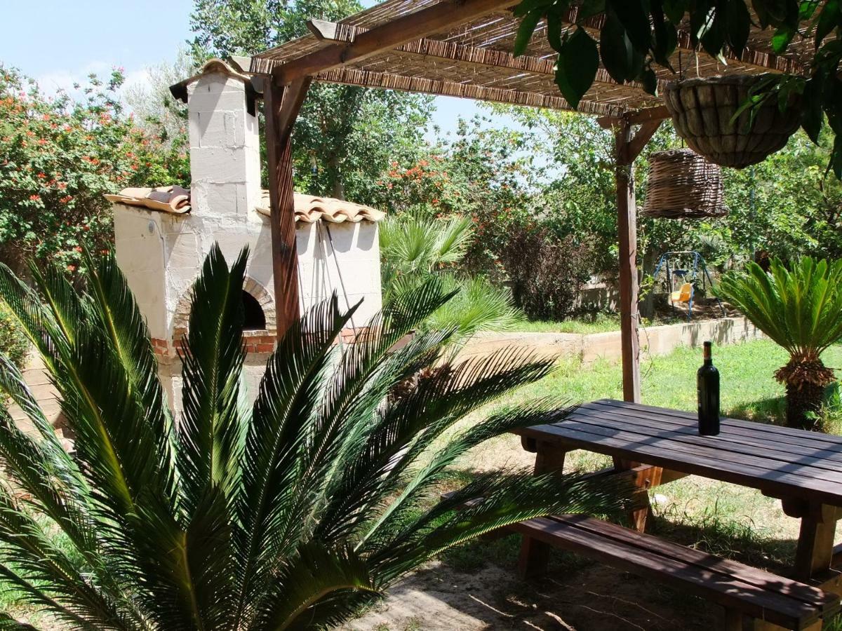 Il Filo Di Paglia Acomodação com café da manhã Comiso Exterior foto